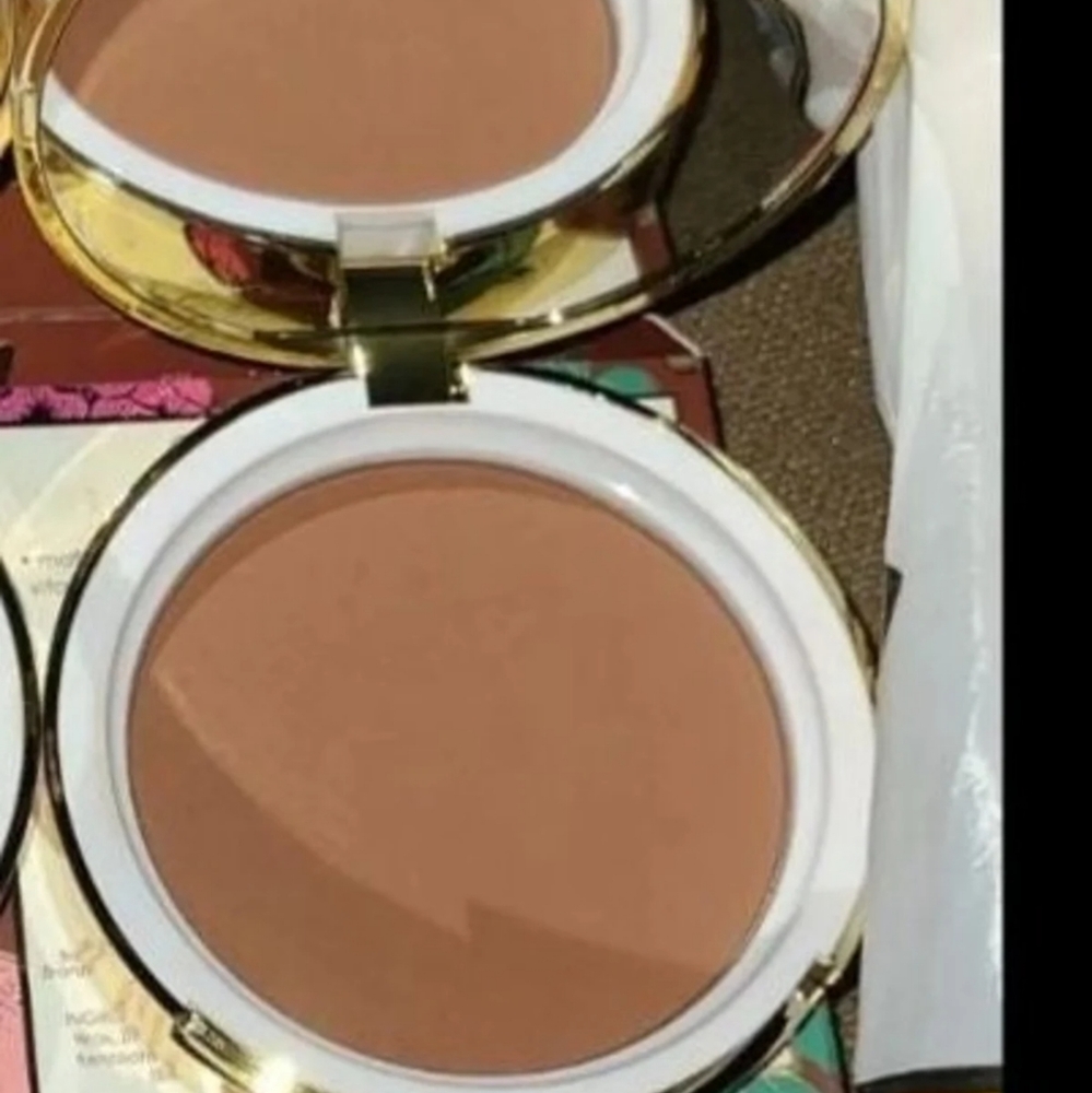 Winky lux bronzer